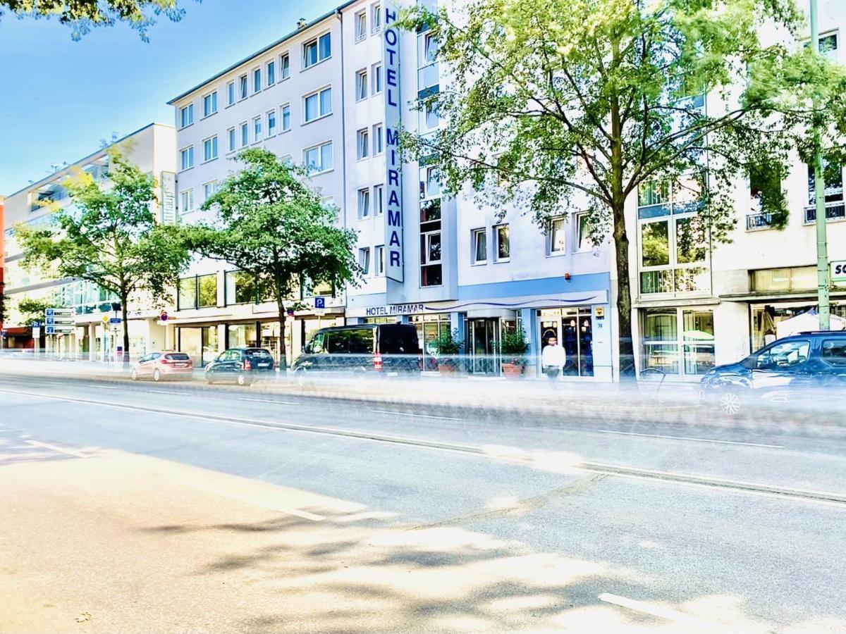Hotel Miramar am Römer Frankfurt am Main Bagian luar foto