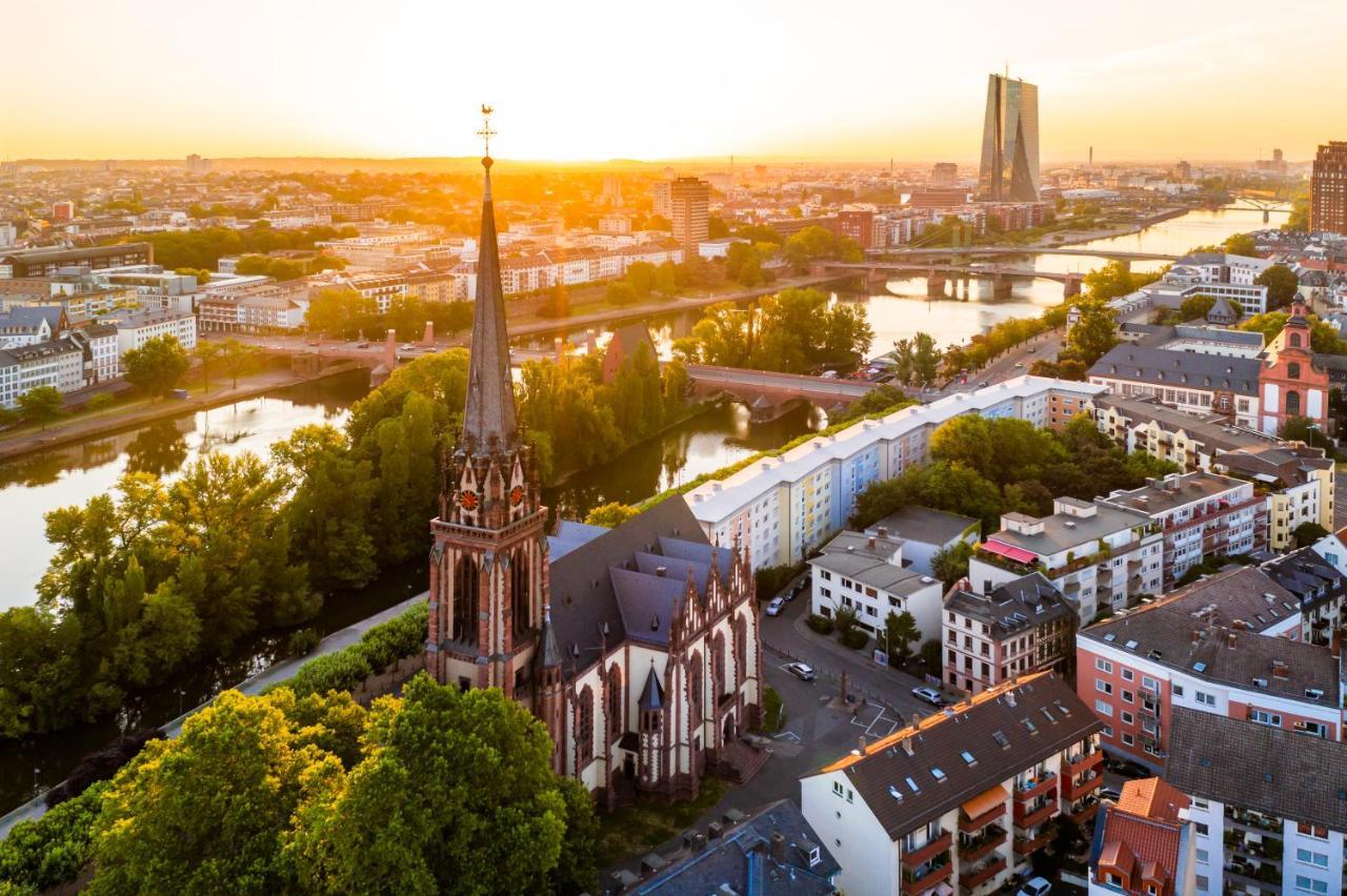 Hotel Miramar am Römer Frankfurt am Main Bagian luar foto